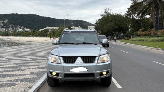 MITSUBISHI PAJERO TR4 2.0 4X2 16V 140CV FLEX 4P MANUAL MITSUBISHI PAJERO TR4 2.0 4X2 16V 140CV FLEX 4P MANUAL